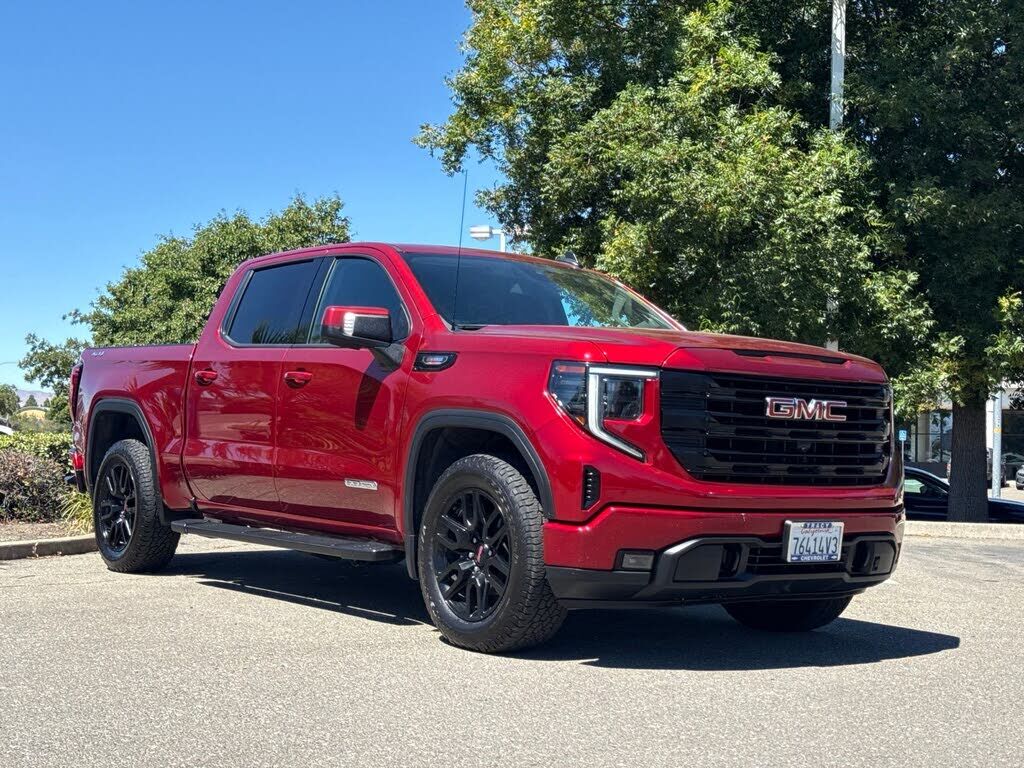 2023 GMC Sierra
