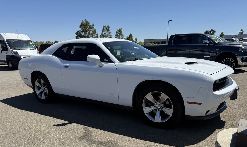 2015 DODGE Challenger
