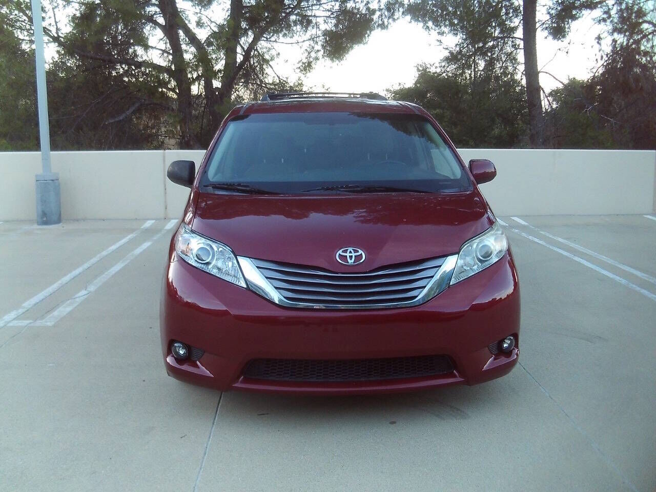2017 TOYOTA Sienna