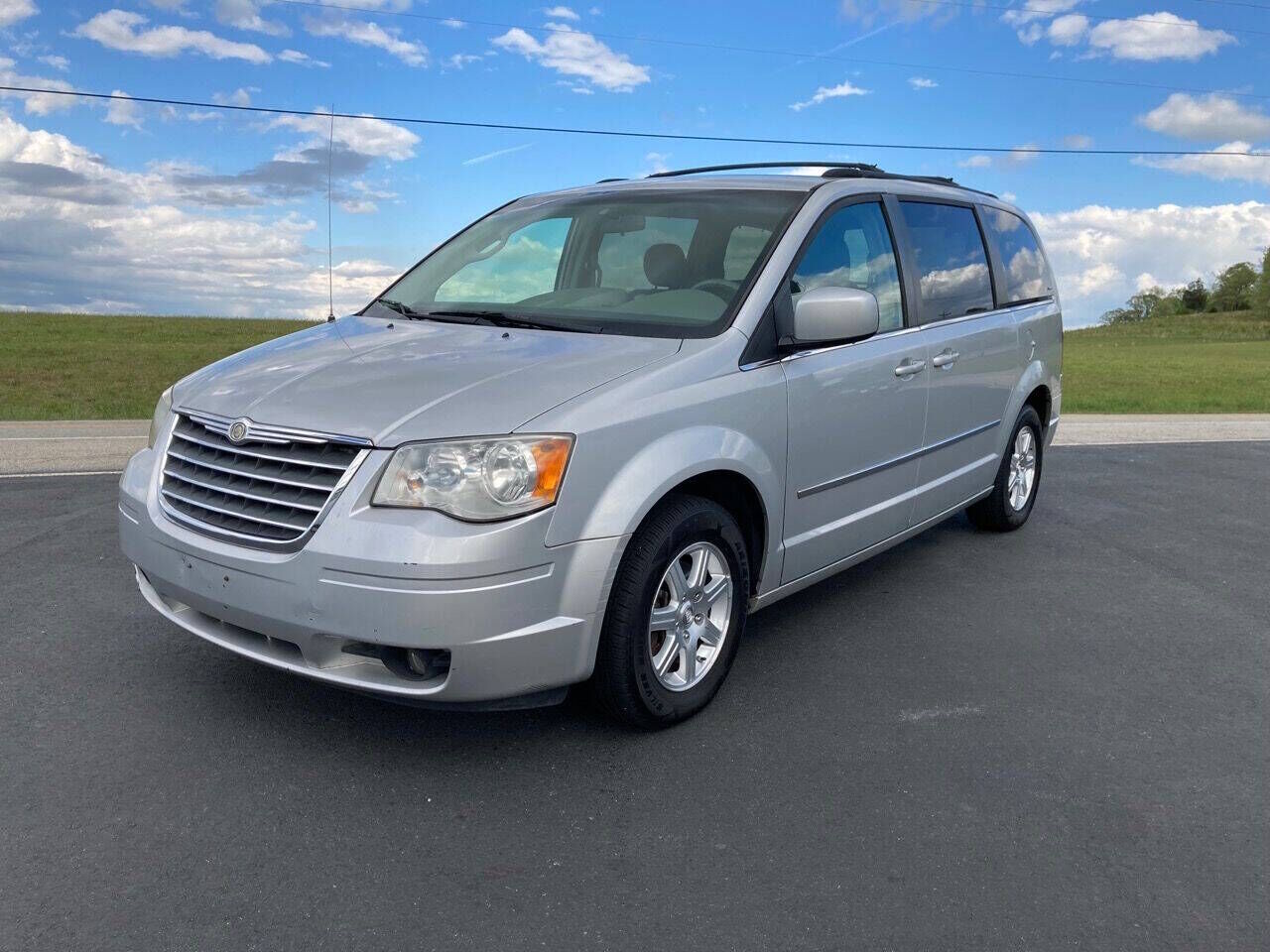 2009 CHRYSLER Town and Country