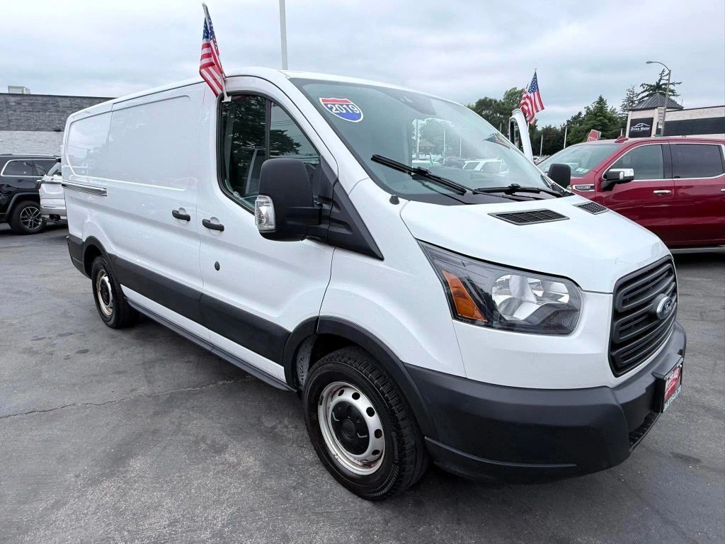 2019 FORD Transit