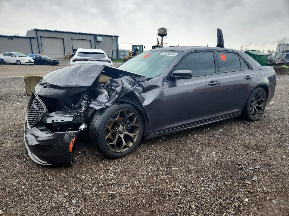 2016 CHRYSLER 300
