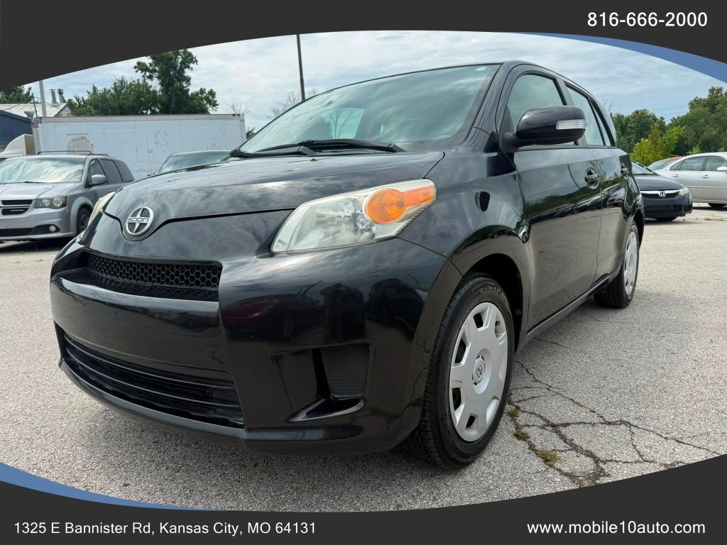 2011 TOYOTA SCION