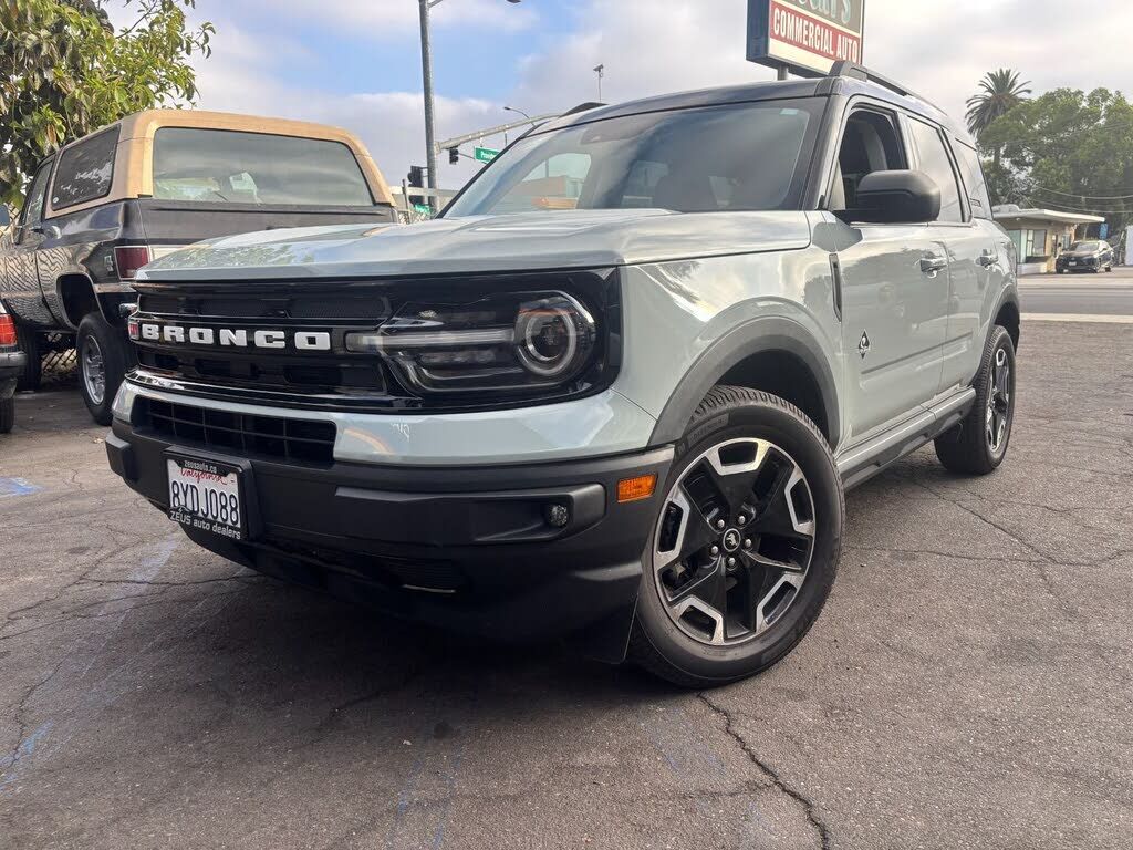 2021 FORD Bronco