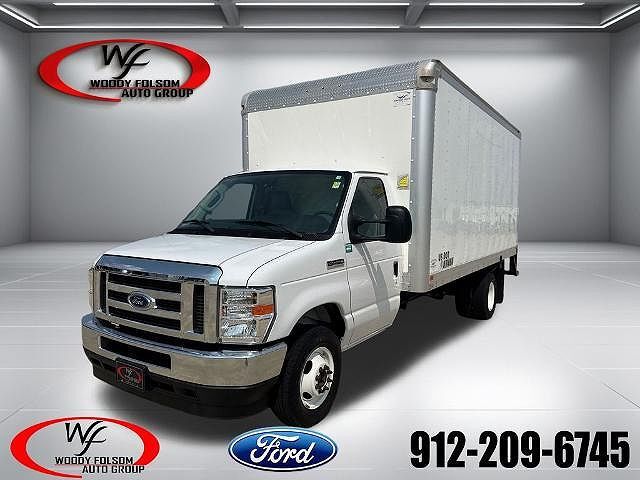 2022 FORD E-450