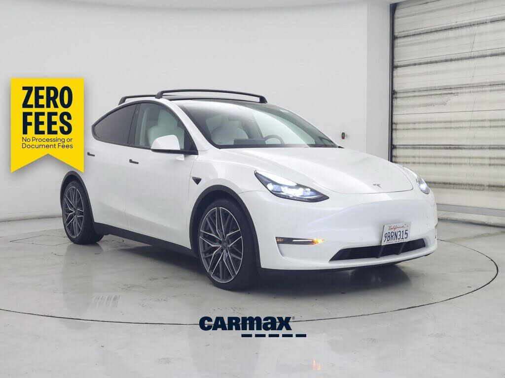 2022 TESLA Model Y