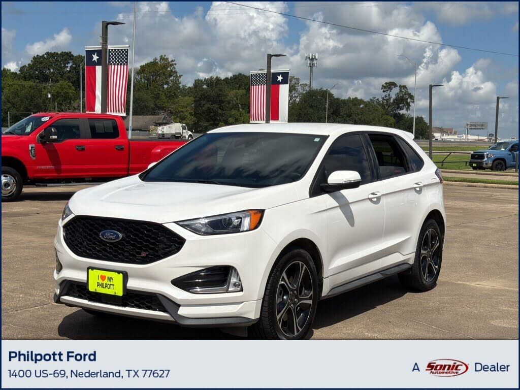 2023 FORD Edge
