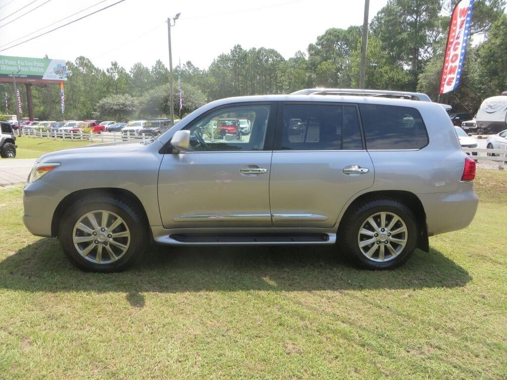 2009 LEXUS LX