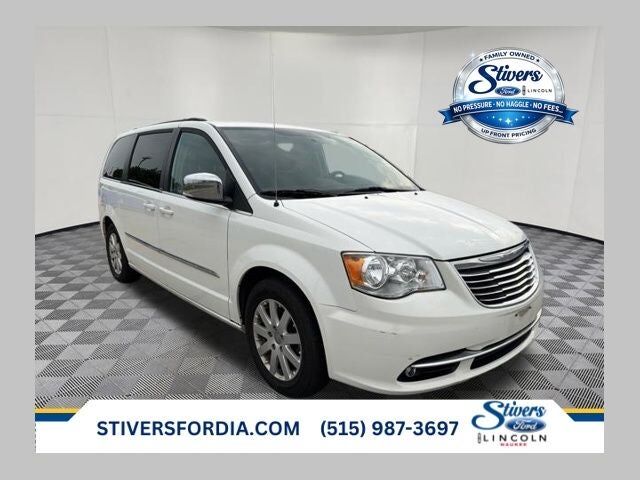 2011 CHRYSLER Town and Country