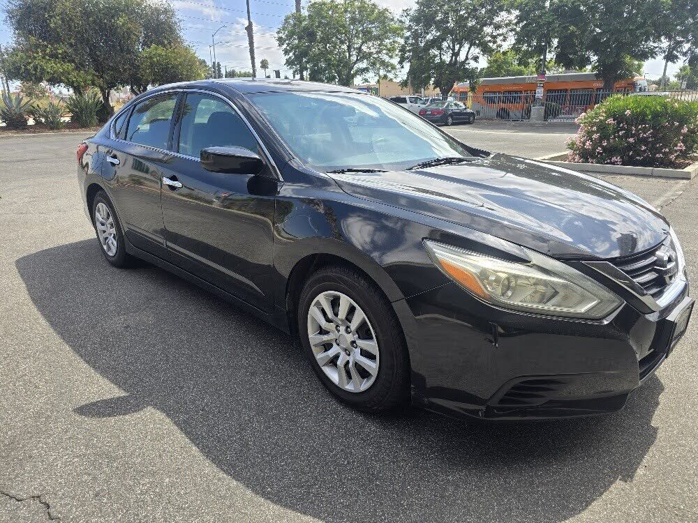 2016 NISSAN Altima