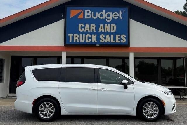 2023 CHRYSLER Pacifica