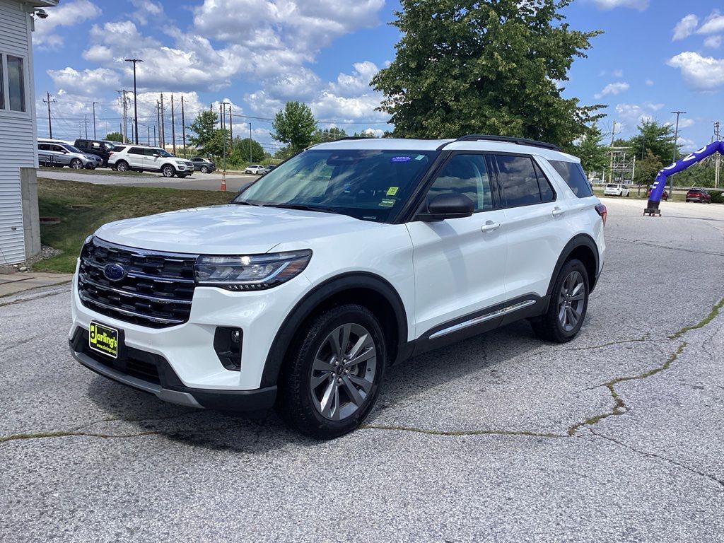 2025 FORD Explorer