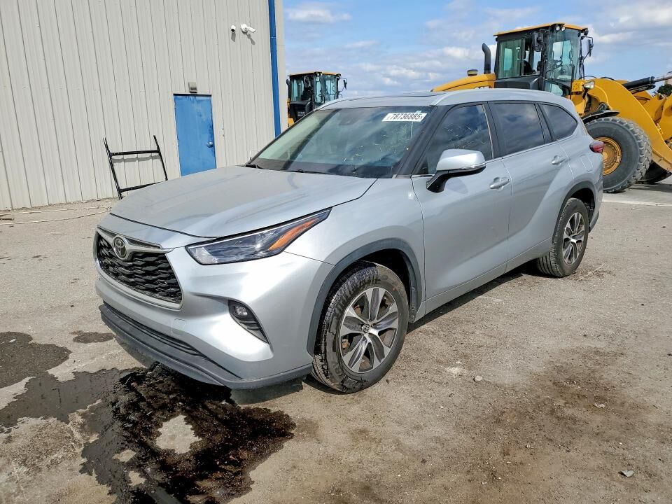2023 TOYOTA Highlander