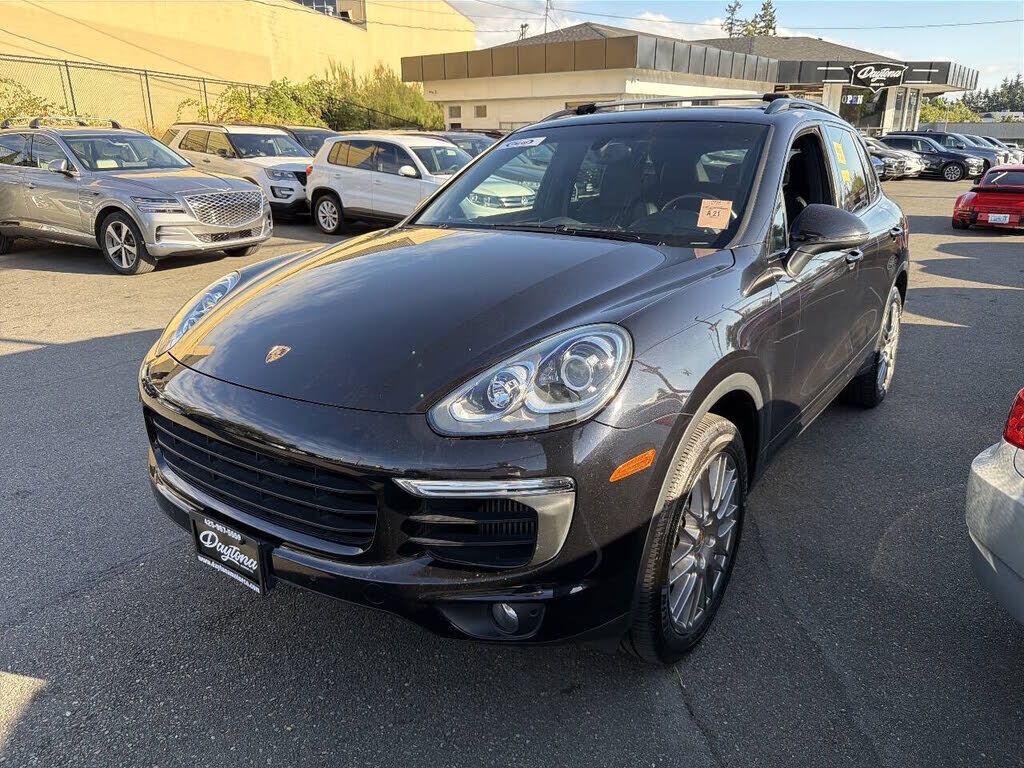 2016 PORSCHE Cayenne