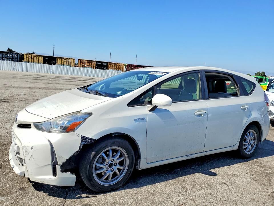 2015 TOYOTA Prius