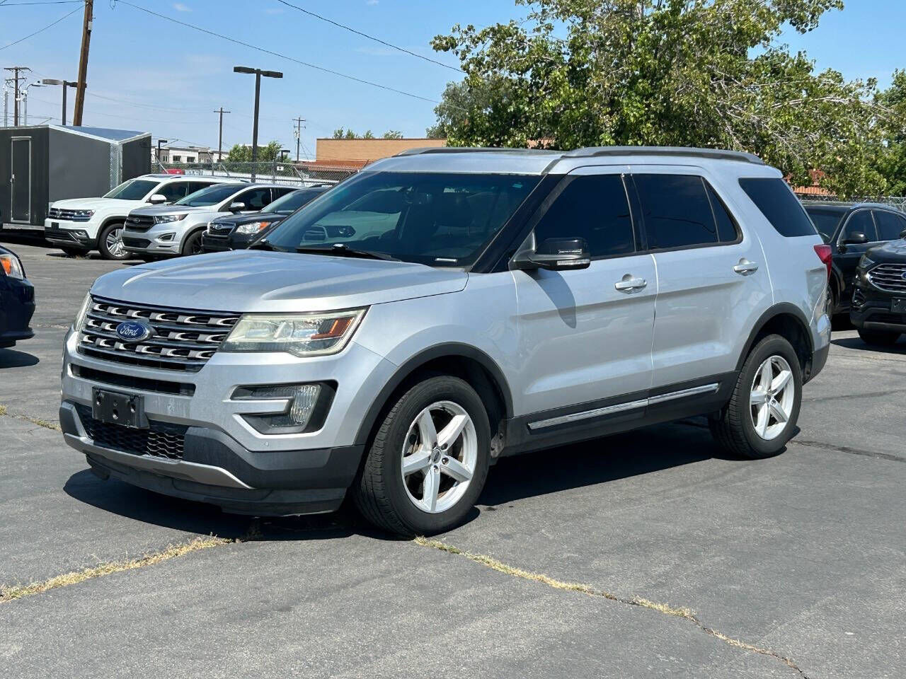 2016 FORD Explorer