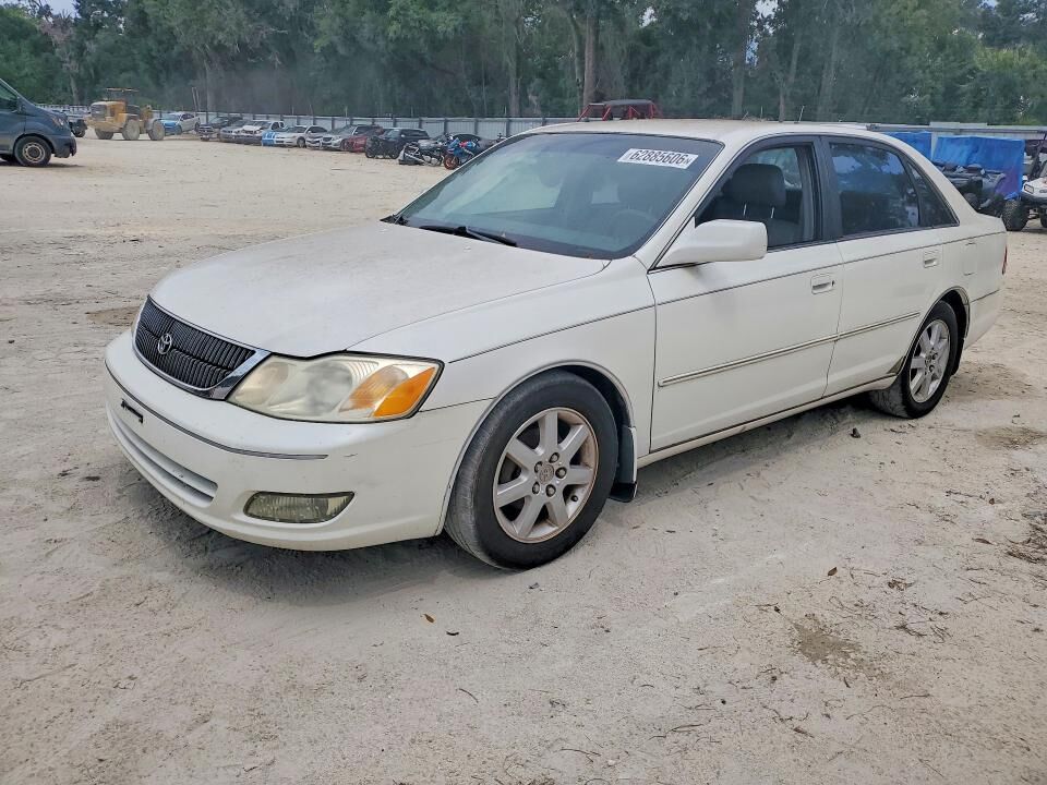 2002 TOYOTA Avalon