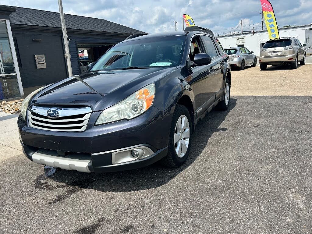 2011 SUBARU Outback