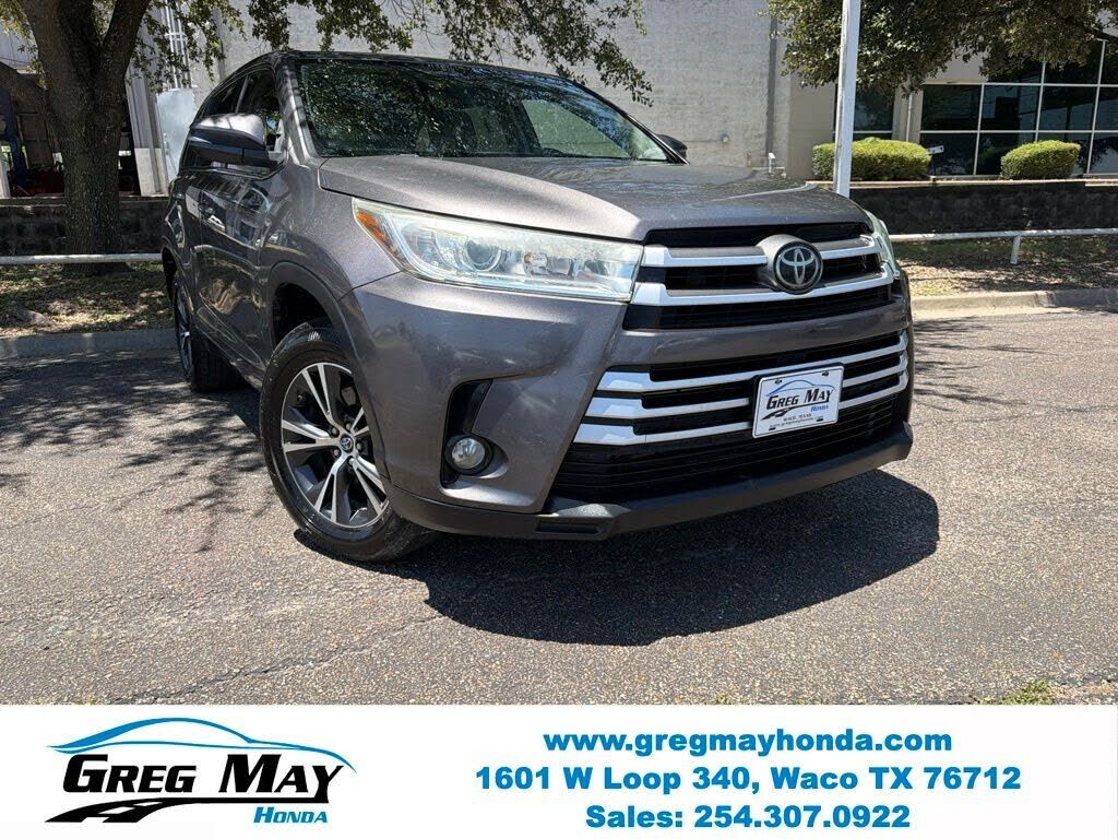 2017 TOYOTA Highlander