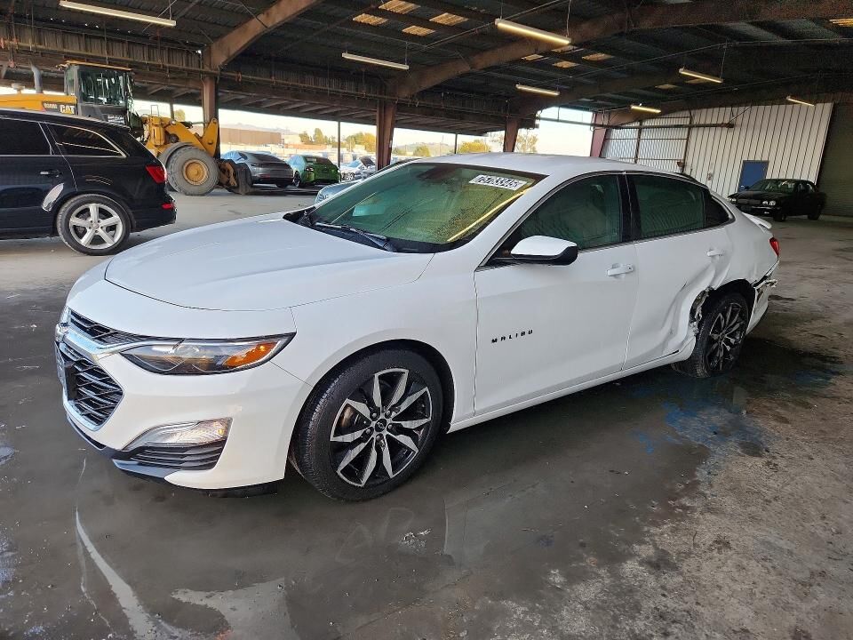 2025 CHEVROLET Malibu