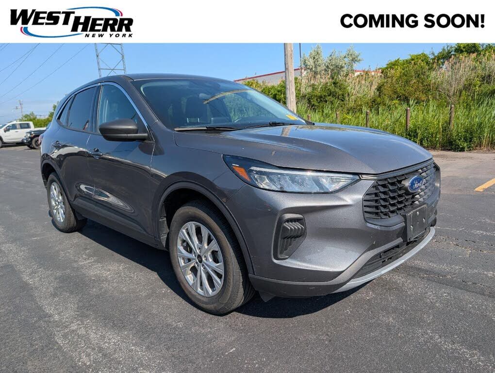 2024 FORD Escape