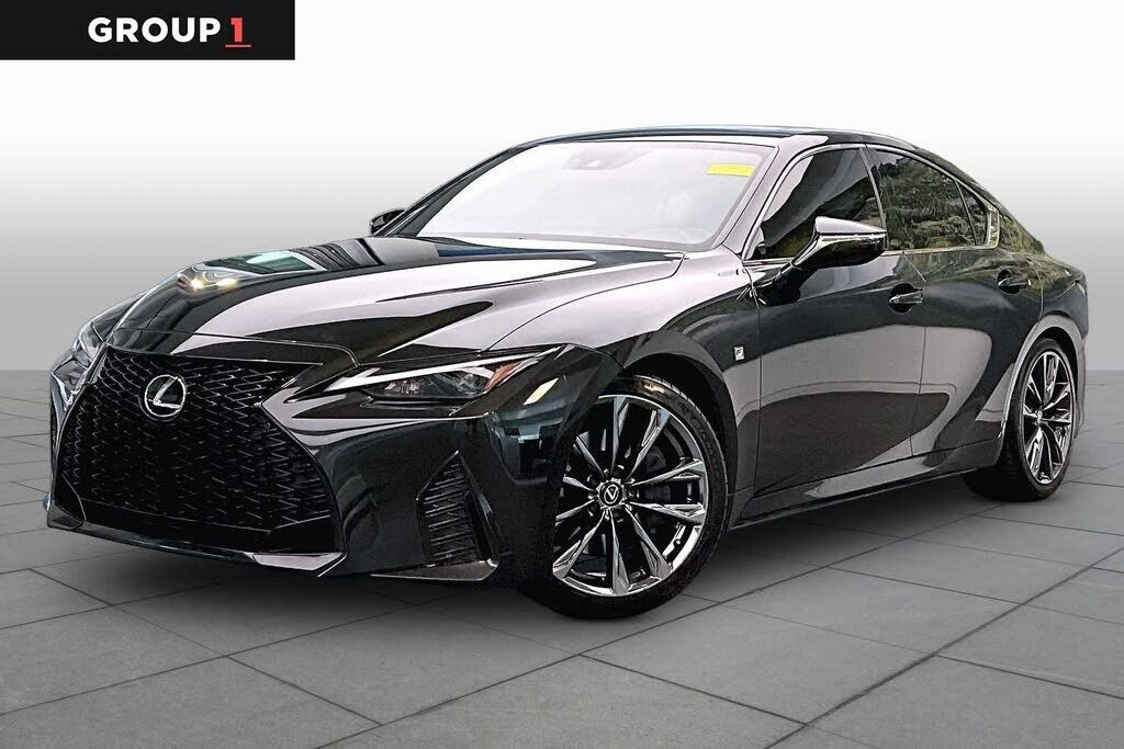 2024 LEXUS IS