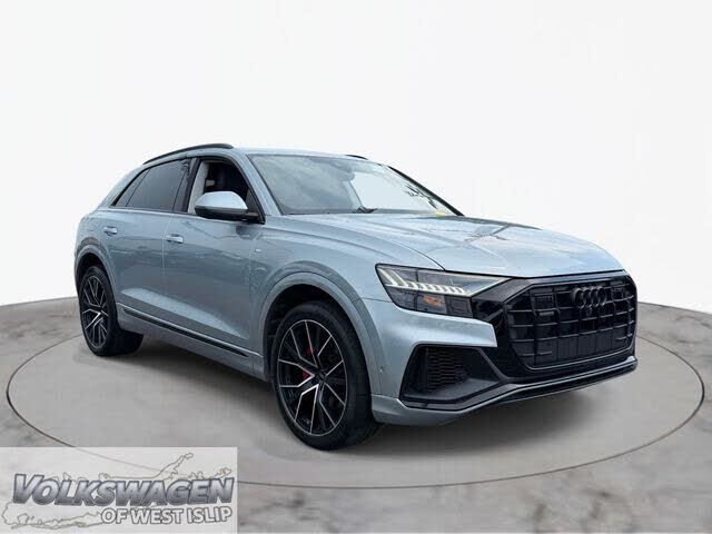 2023 AUDI Q8
