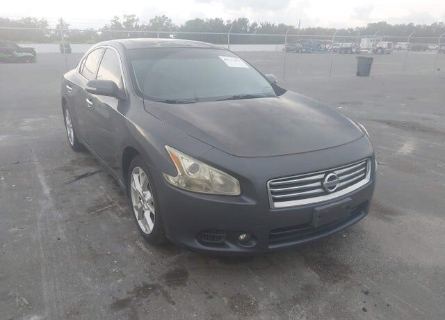 2012 NISSAN Maxima
