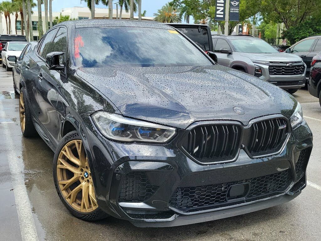 2022 BMW X6