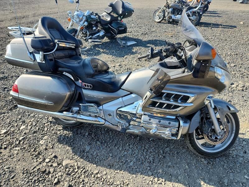 2006 HONDA GL1800