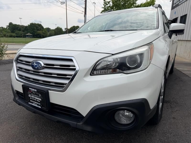 2016 SUBARU Outback