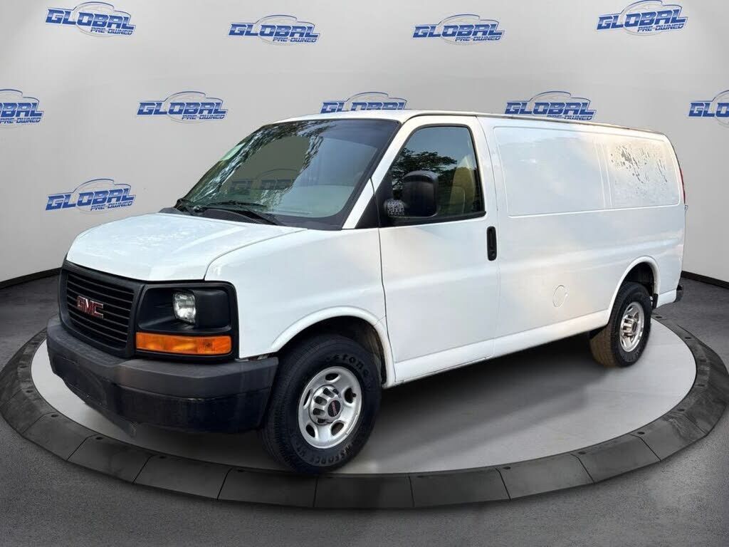 2015 GMC Savana
