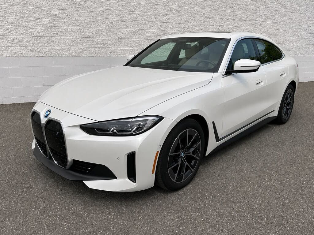 2023 BMW i4