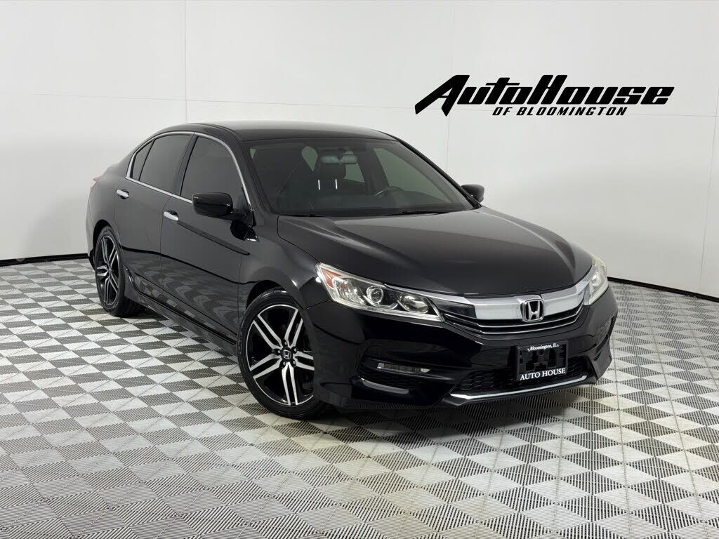 2017 HONDA Accord