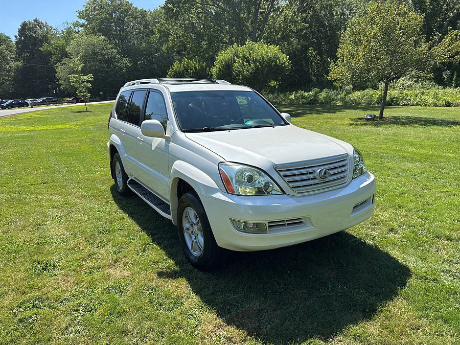 2004 LEXUS GX
