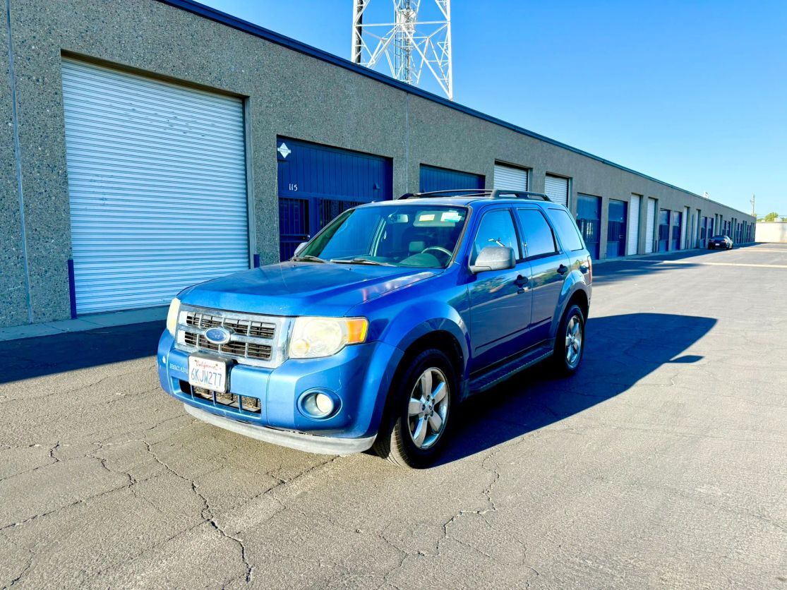 2009 FORD Escape