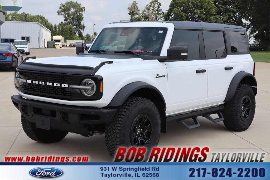2024 FORD Bronco