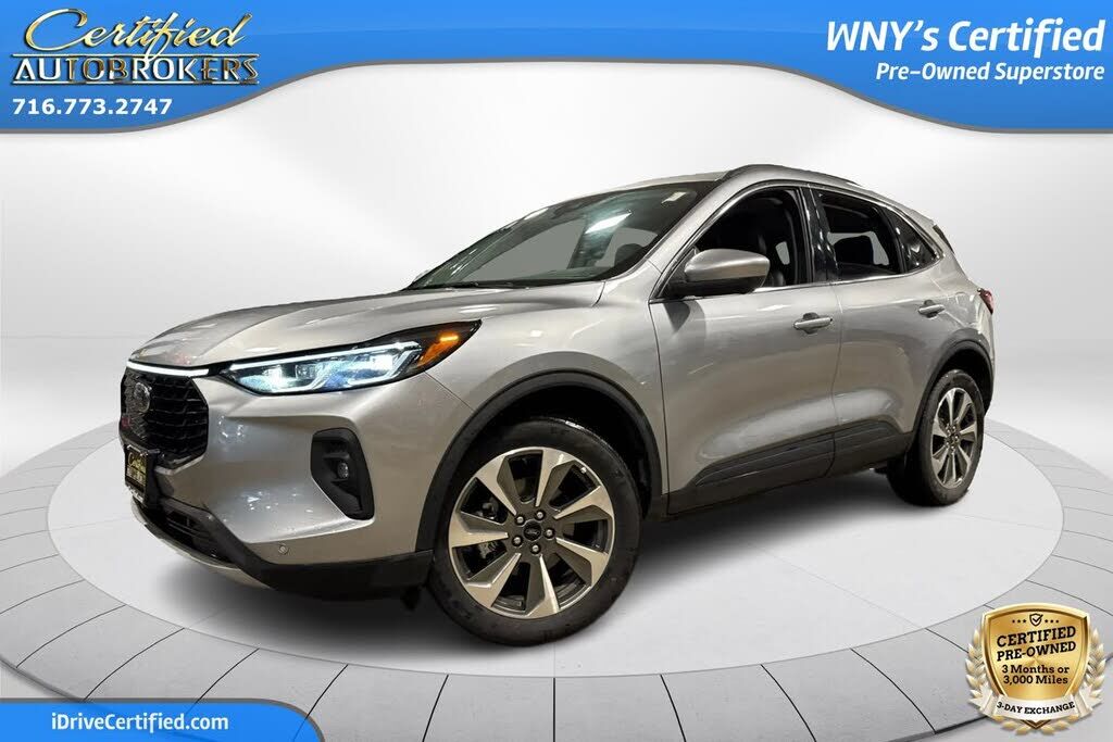 2024 FORD Escape