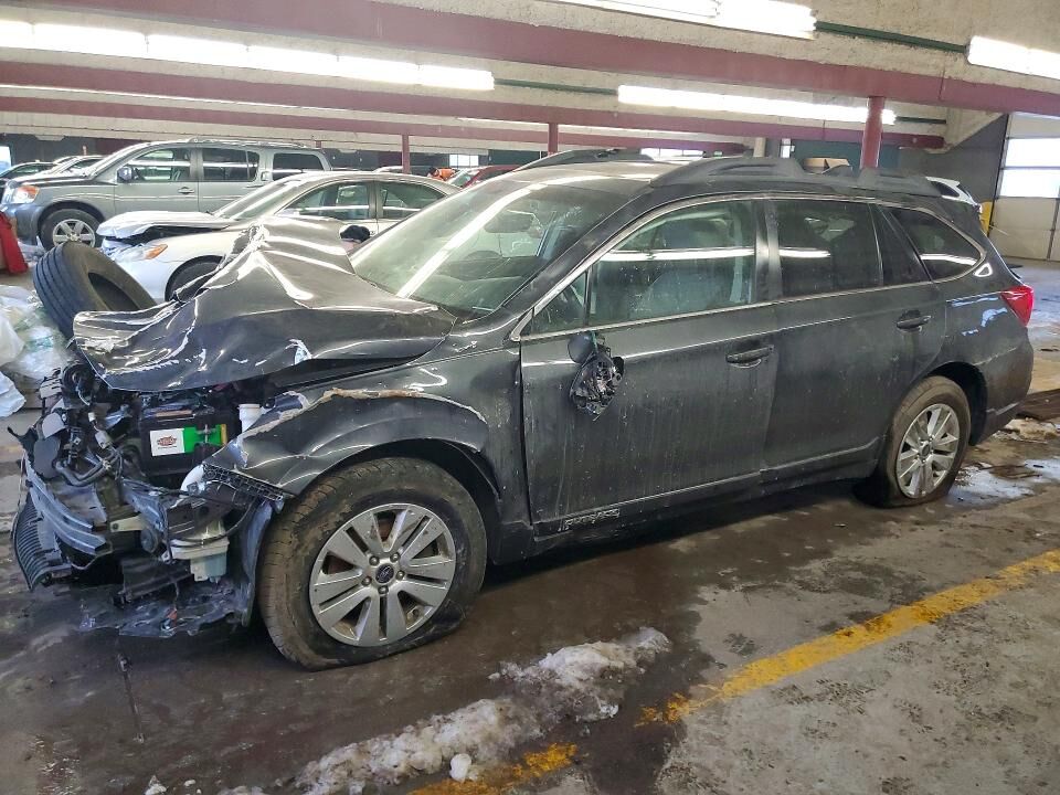 2018 SUBARU Outback