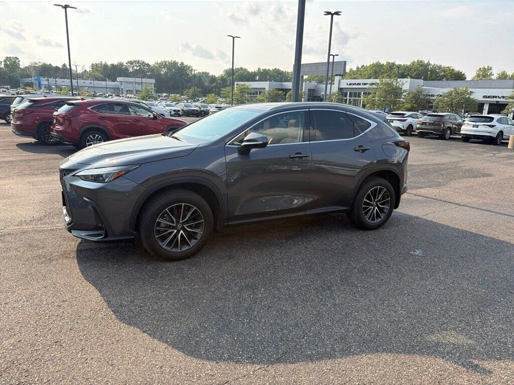 2025 LEXUS NX