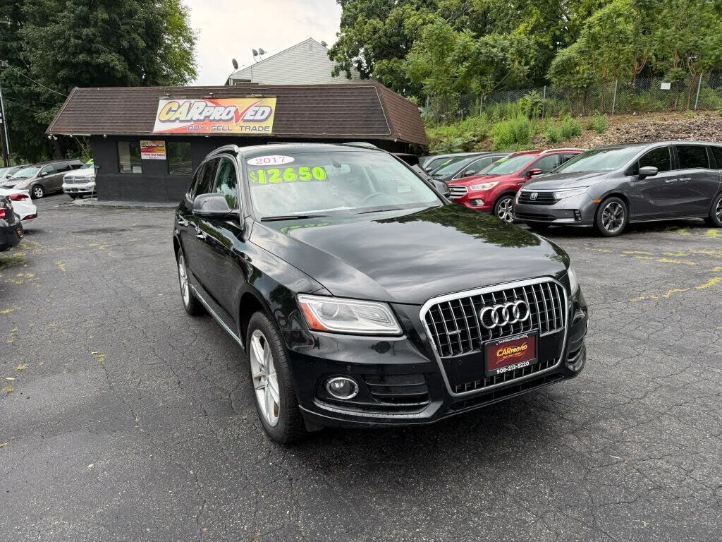 2017 AUDI Q5