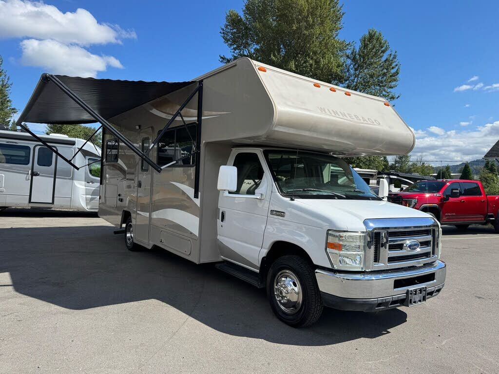2013 FORD E-350