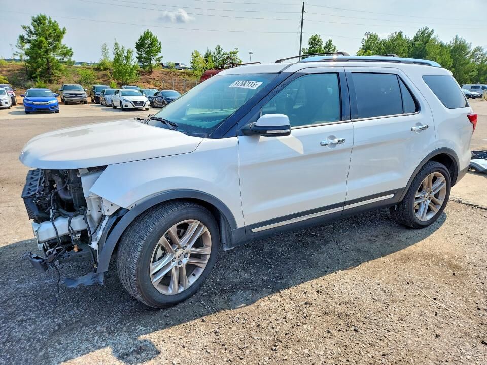 2017 FORD Explorer