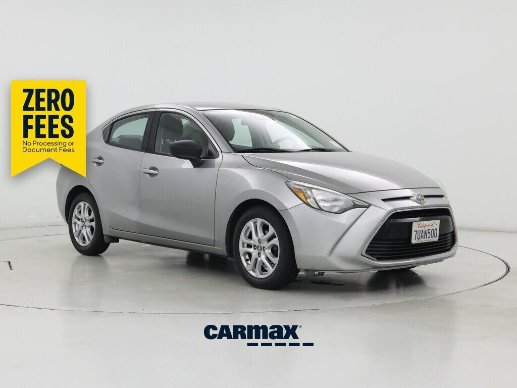 2016 TOYOTA Scion