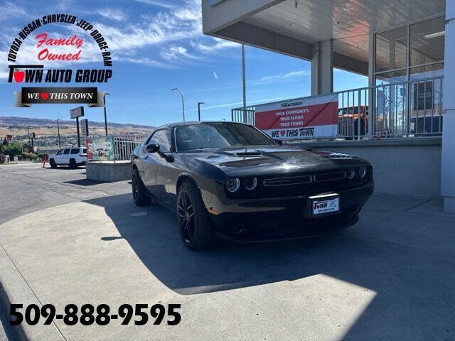 2020 DODGE Challenger