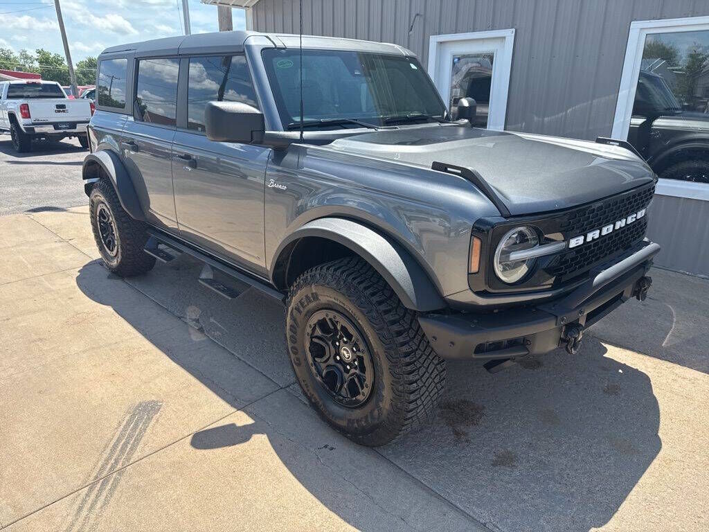 2022 FORD Bronco