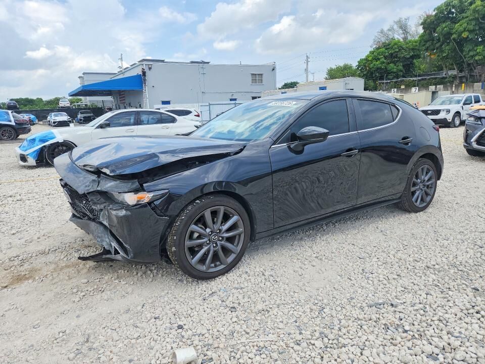 2023 MAZDA Mazda3