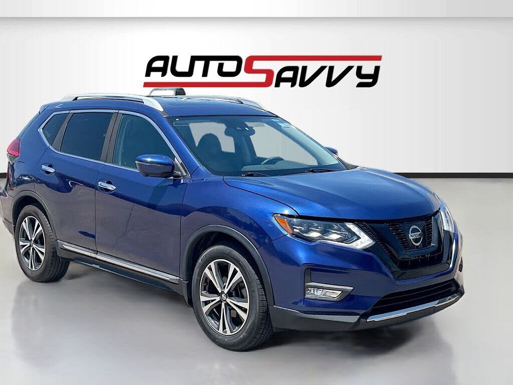 2017 NISSAN Rogue