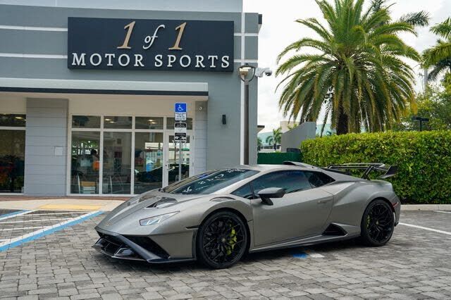 2024 LAMBORGHINI Huracan STO