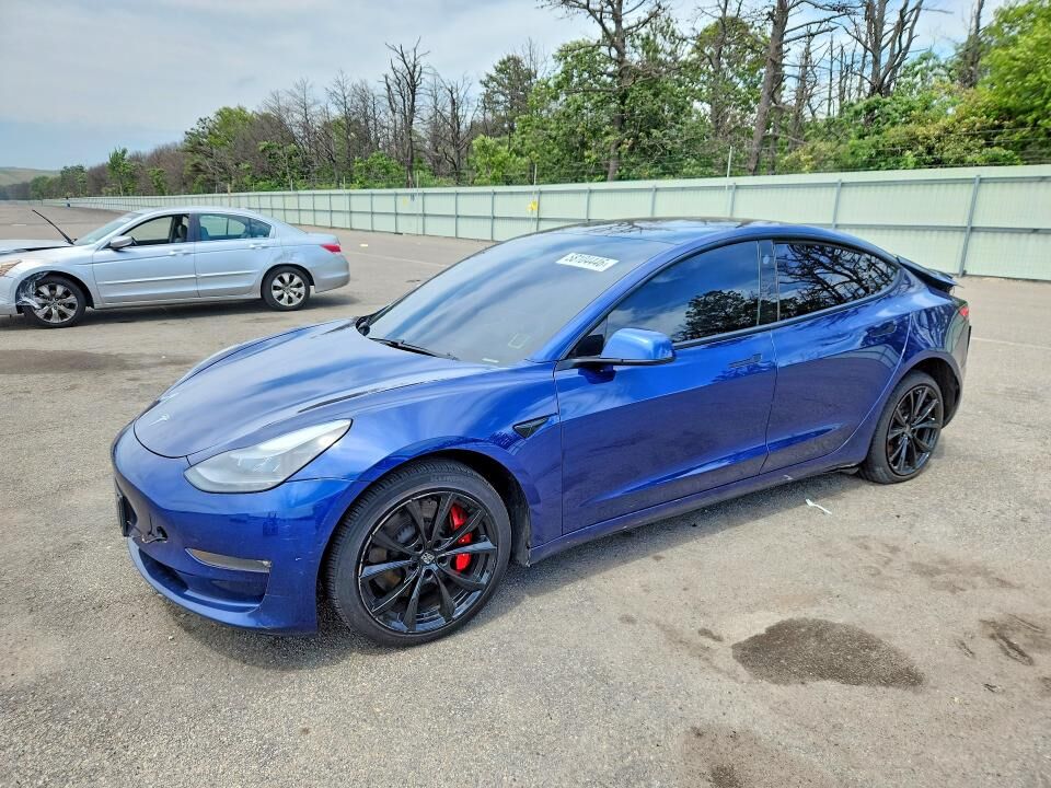 2021 TESLA Model 3